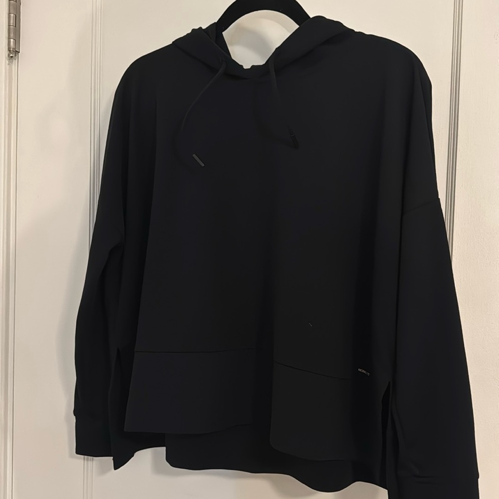 Black Mondetta hooded workout top